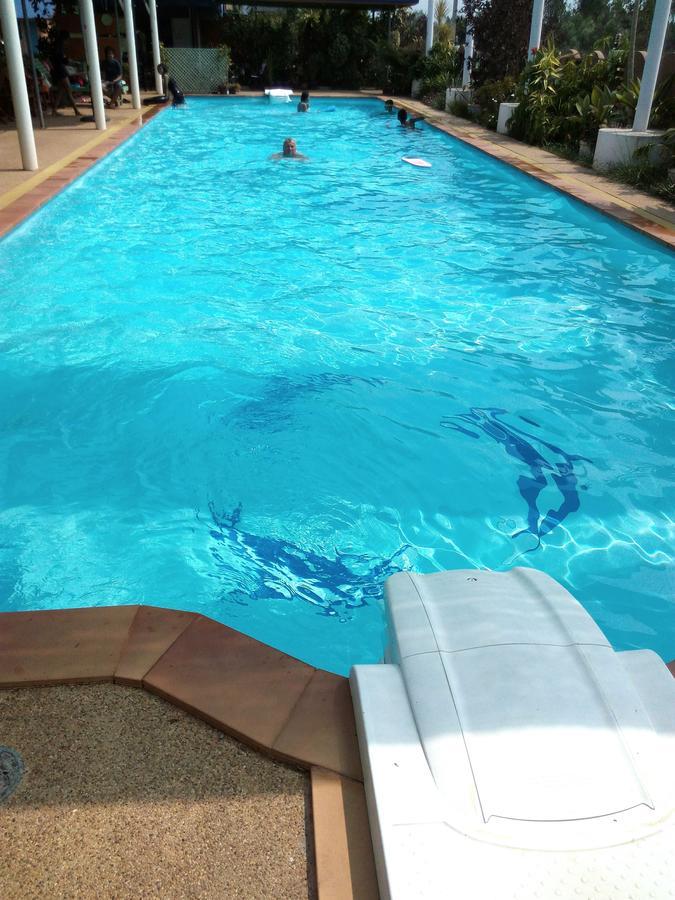 Peace Pool Resort Khun Han Exterior photo